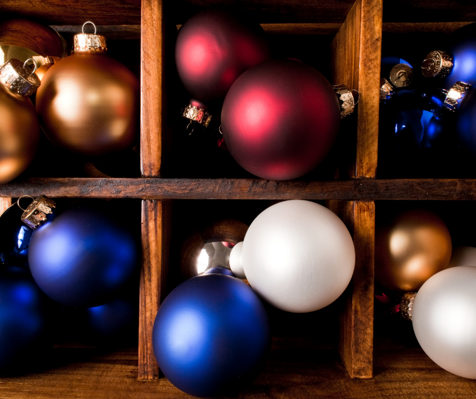 How To Organize Your Christmas Decorations